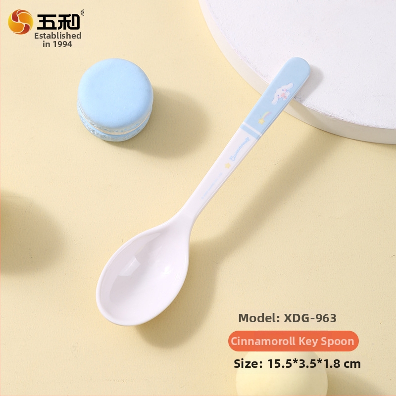 Bērnu karote, pārtikas klases plastmasa, mīļš karikatūru dizains, derīga desertiem un zīdaiņu ēdināšanai, pirmās klases kvalitāte