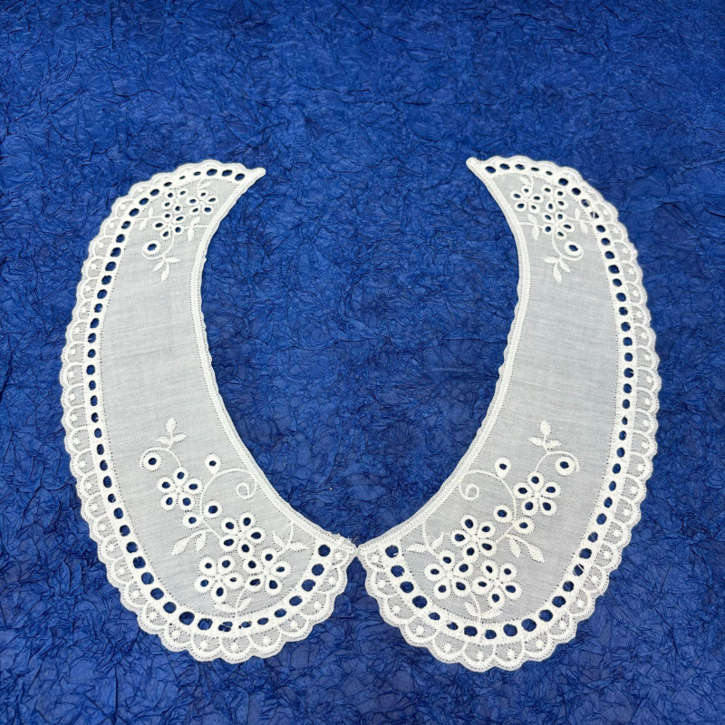 Odvojiva ovratnica s šivanom od mliječne svile, cvjetni motiv, dvostruki sloj, modni dodatak