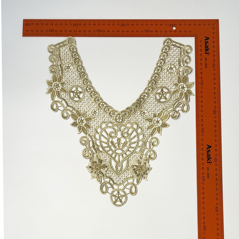 Ovratnik od čipke s cvjetnim detaljem za haljine — poliester, ukrasni izrez dekoltea, pogodno za večernje i vjenčane haljine