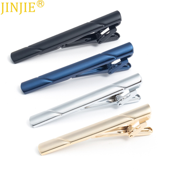 Réz nyakkendő-klip geometriás mintával, elektroplatinált felülettel, sík fejű, uniszex.