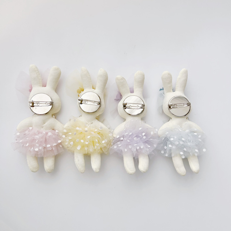 Izvezeni tekstilni broš s animacijskim životinjskim motivom, unisex dekoracija