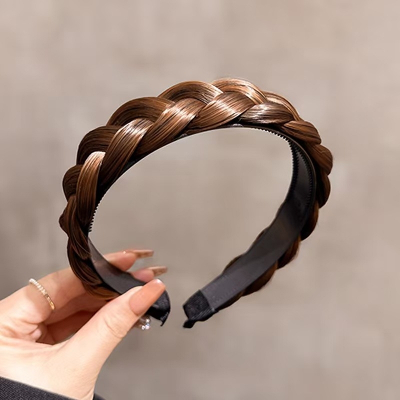 Bandă pentru păr cu împletitură în formă de os de pește, lucrată manual, materiale mixte, unisex, stil vintage artistic, origine Jinhua, vară 2025
