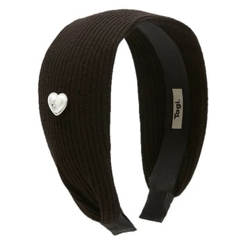 Peapael kootud materjalist, retro stiil, käsitöö, naistele