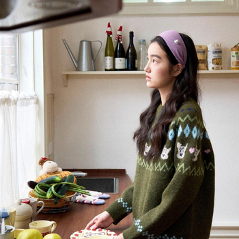 His home Käsitööna valminud laia äärega kudumpeavõru, printsessi stiil, Guangzhou, suvi 2025