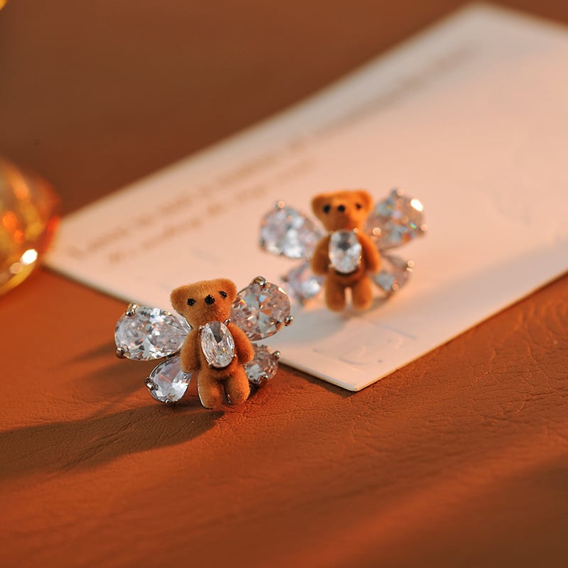 Karupoja kujuline kaelakee pärlketiga vasest sulamiga, kerge luksus stiil