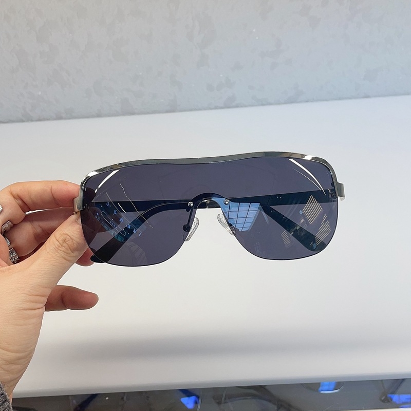 Päev- ja öö rattasõiduks mägironimiseks, tuulekindlad, metallist poole raamiga, mudel CF200378, universaalne, reguleeritavad nina padjad