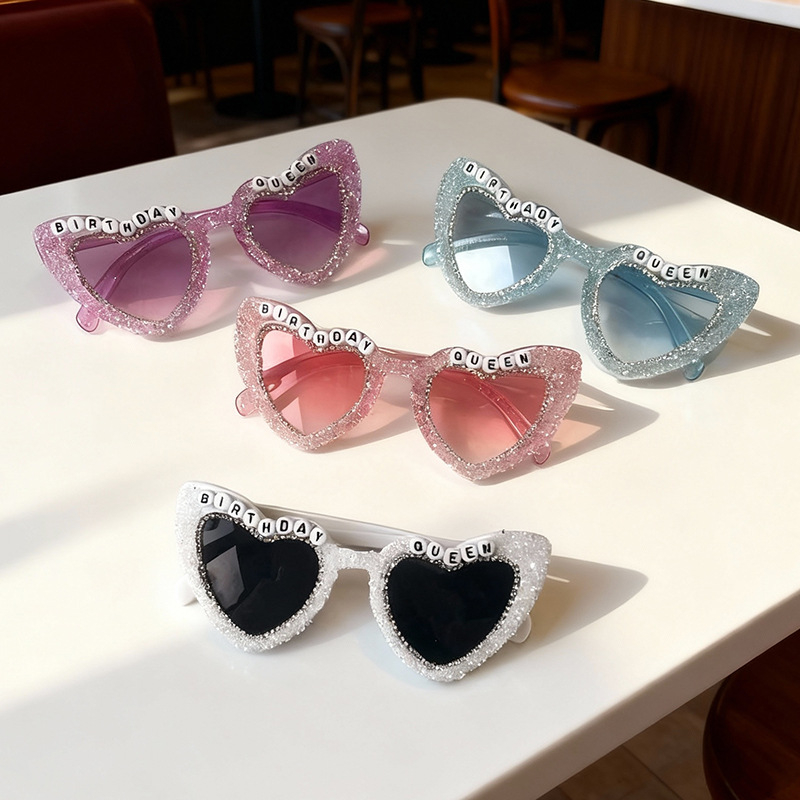 Sirds formas saulesbrilles ar dimantu burtiem, universālas, pilns rāmis, Forest Fox, Ziemas 2025