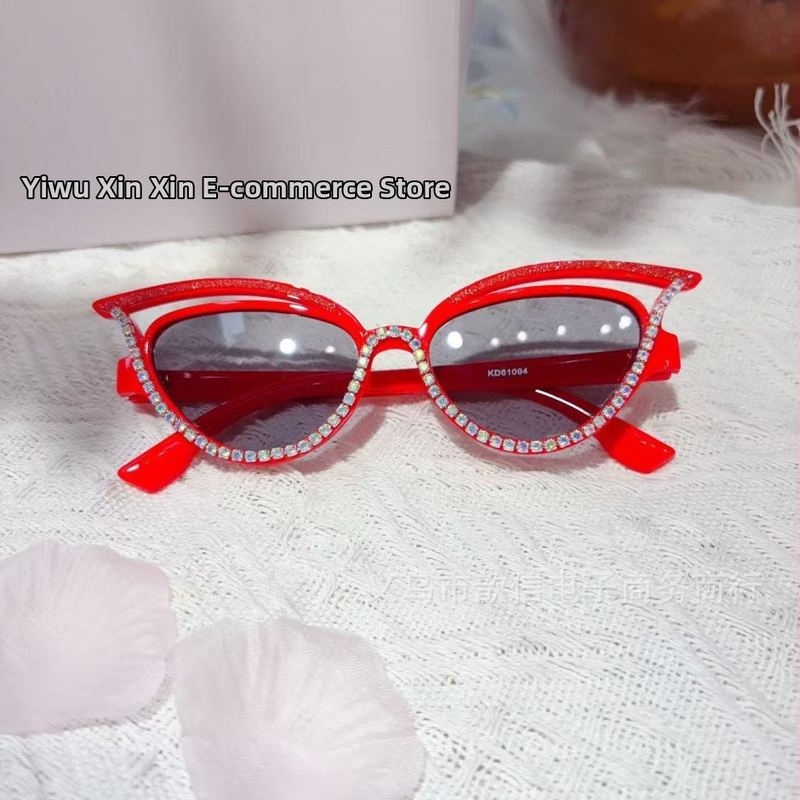 Laste päikeseprillid täisraamiga, PC läätsed ja raam, UV400 kaitse, kategooria 3 peegelpeeglid, mittepolaarne, väljaandmine 2025. aasta sügisel