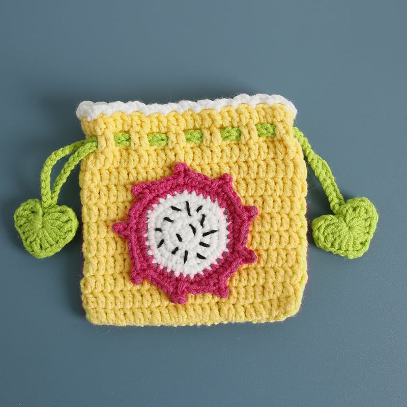Вълнен монетник с плоден мотив, 1 сгъвка, стил свеж и сладък, лято 2025