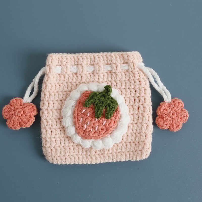 Вълнен монетник с плоден мотив, 1 сгъвка, стил свеж и сладък, лято 2025