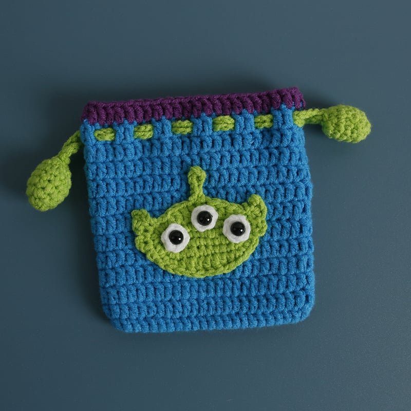 Вълнен монетник с плоден мотив, 1 сгъвка, стил свеж и сладък, лято 2025