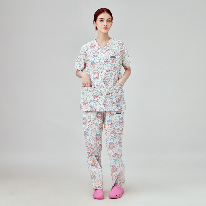 Operācijas zāles apģērbu komplekts, universāls divu daļu komplekts, īsām piedurknēm, vidēja garuma 65–80 cm, Chenille audums ar 80–90% poliesteru, mitrumu novadīt