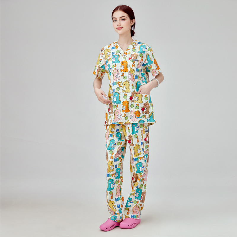 Unisex medicīnas apģērbu komplekts: top ar īsām piedurknēm un bikses, Chenille poliesters, mitruma vadīšana, uzvalka tipa apkakle, divu gabalu komplekts, vidējā garuma 65–80 cm