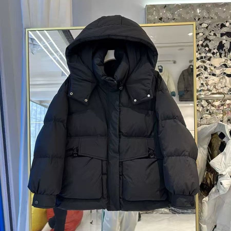 Ženska kratka puffer jakna, zima 2025, korejski stil, opuštena silueta, topla s kapuljačom
