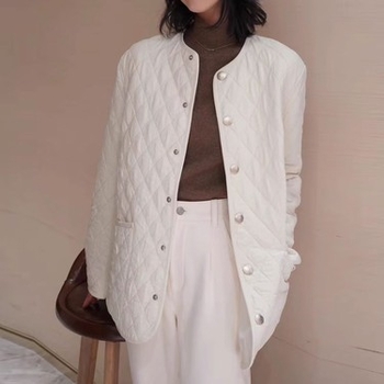 Дамско яке с подплата от полиестер и памук, средна дължина, диамантено шевове, кръгло деколте, едноредово закопчаване