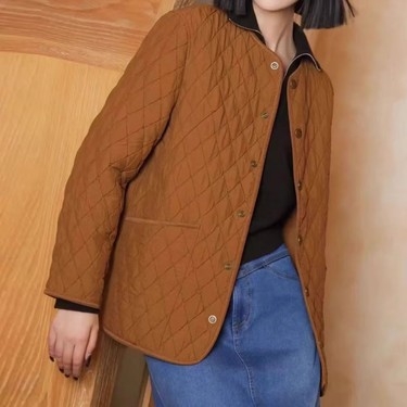 Дамско яке с подплата от полиестер и памук, средна дължина, диамантено шевове, кръгло деколте, едноредово закопчаване