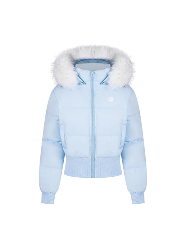 Pamut kabát prémes gallérral és kapucnival, derékban szűkített szabás, középhosszú, vastag poliészter anyag, cipzáros záródás