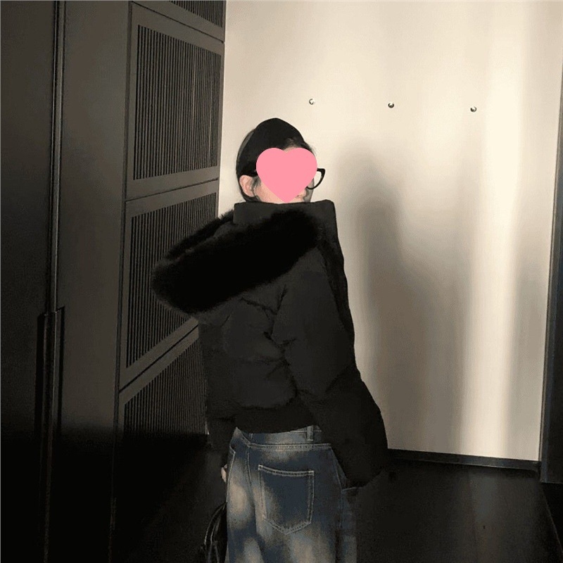 Ženska kratka pamučna jakna s kapuljom i velikim krznenim ovratnikom, uski kroj, korejski stil, topla i udobna.