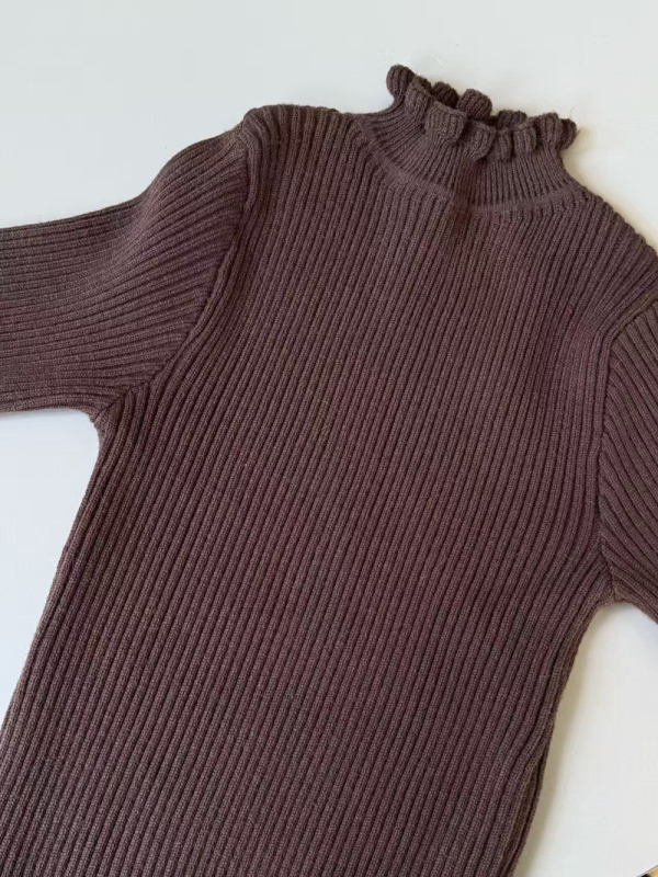 Dječji pulover u korejskom stilu, polu-visoki ovratnik, dugi rukavi, debeli pleteni materijal