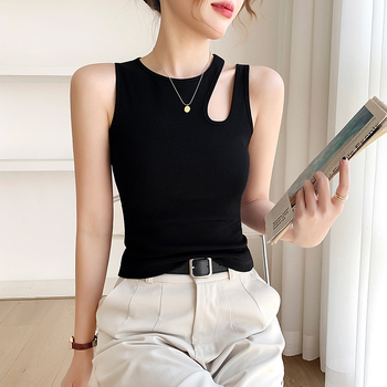 Crna ženska camisola, uski kroj, pulover stil, jednobojna pamuk 95%+, duljina 50–65 cm, proljeće 2025