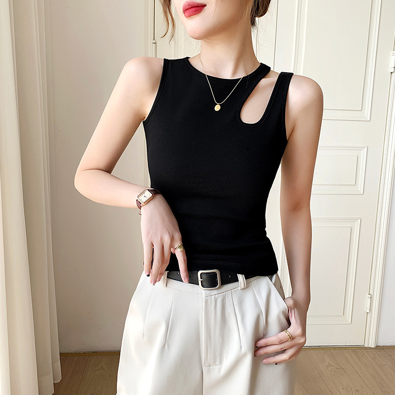 Crna ženska camisola, uski kroj, pulover stil, jednobojna pamuk 95%+, duljina 50–65 cm, proljeće 2025