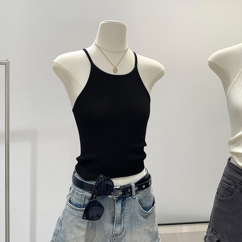 Halter top bez rukava u francuskom stilu, uski kroj, kratka duljina, viskoza 95%+