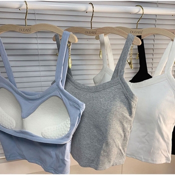Ženski crop top bez rukava od pamuka, uski kroj, okrugli izrez, može se nositi kao unutarnji ili vanjski sloj, pokriva dekolte.