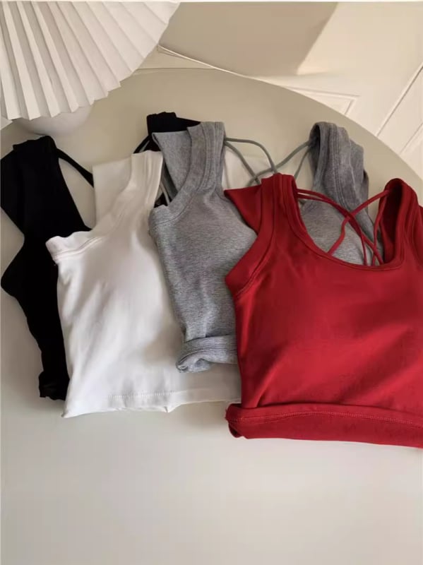 Ženski camisole s prekriženim leđima i otvorenim leđima, pamuk 95%+, uski kroj, vrlo kratka duljina do 40 cm, Ljeto 2024