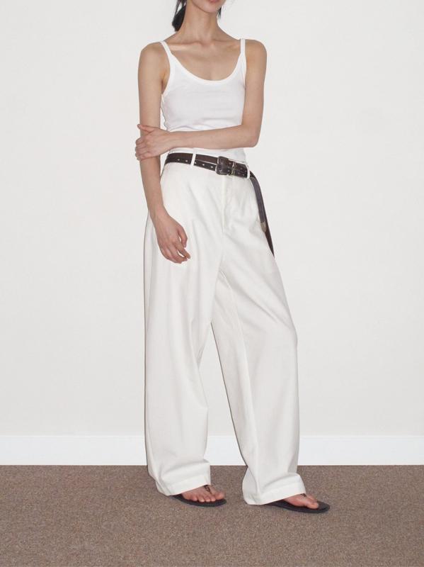 Damski pamučni top s U-izrezom, slim fit, casual stil, 80–90% pamuka, duljina 50–65 cm