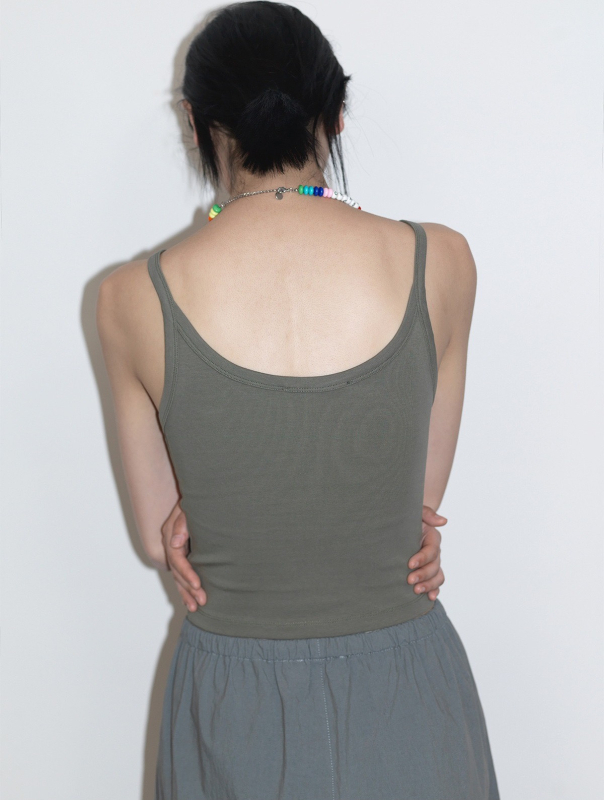 Damski pamučni top s U-izrezom, slim fit, casual stil, 80–90% pamuka, duljina 50–65 cm