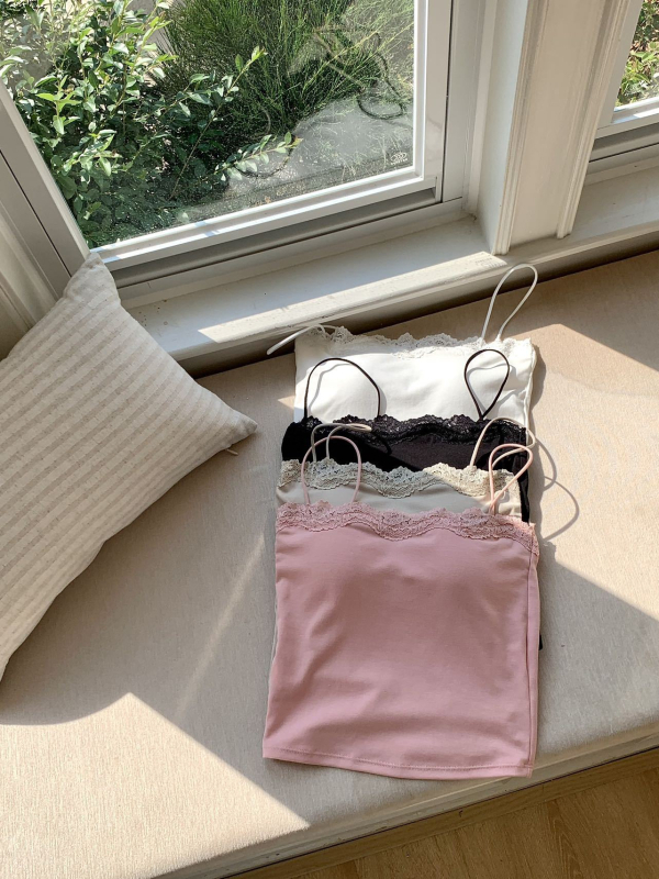 Nylon cami s čipkom i pamukastim jastučićem, sling stil, sadržaj glavnog materijala 70–80%, gustoća tkanine 181–200 g/m²