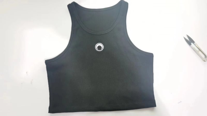 I-oblika tank top s izvezom mjeseca, pamuk 95%+, spandeks <30%, Slim verzija, street hipster stil, naramenice nedemontabilne, dvostruke naramenice