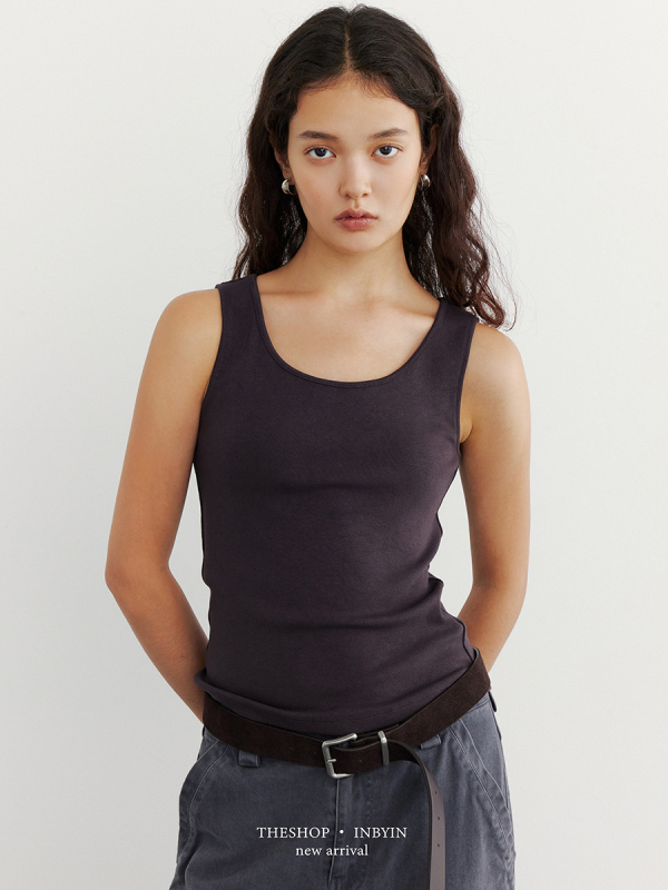 Kamisol za bazni sloj s U-izrezom - uski kroj, bez rukava, za žene; rayon s poliestrom 30–50% i nylon <30%