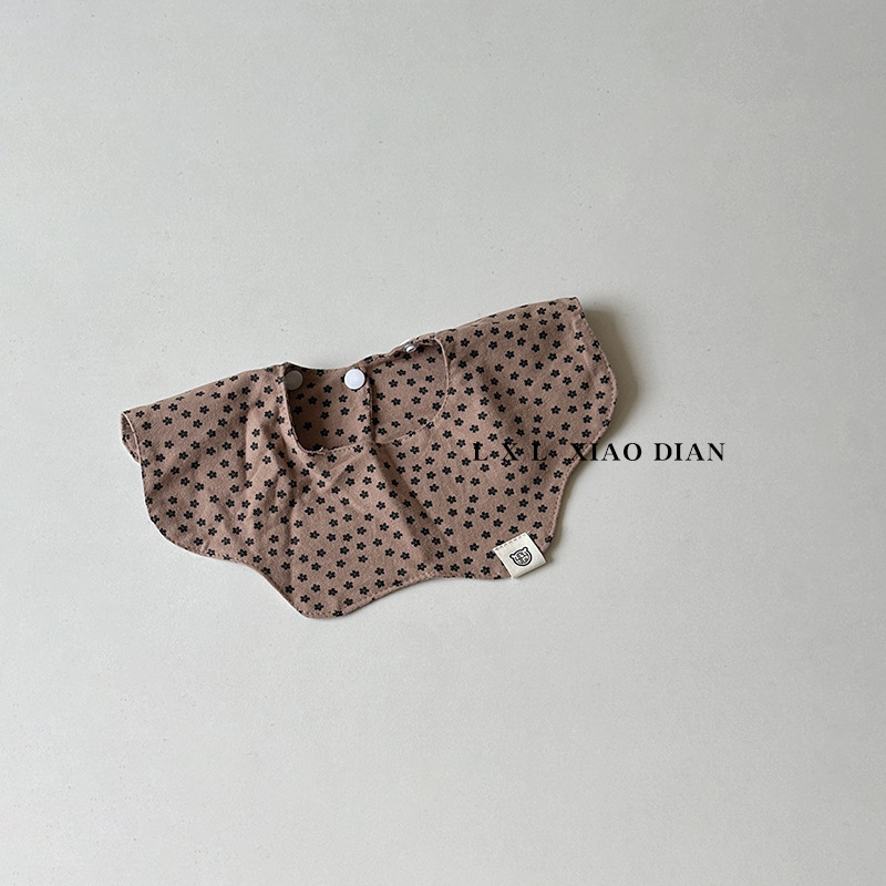 WD-006 etető kendő, pamutból készült, vízálló és koszálló, pöttyös mintával, 0–1 éveseknek, uniszex