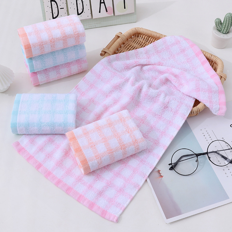 Παιδική πετσέτα από 100% βαμβάκι, Jacquard με καρό σχέδιο, ελαφριά κάτω από 50 g, μαλακή και απορροφητική