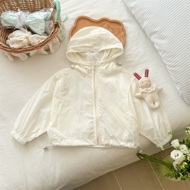 Laste UV-kaitse kapuutsiga jakk, kerge, 90% puuvillane segu, 110 g/m², kiire kuivatamine, 3–8 aastat