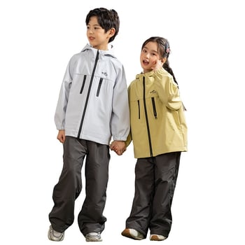 Bērnu ārējā jaka ar kapuci: ūdensizturība 5000 mm, pretvēja, 100% poliesters, oderes poliesters, vecuma grupa 7–12 gadi