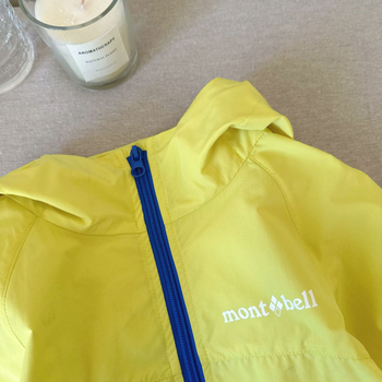 Bērnu āra vējaizturīga jaka — ļoti viegla, poliesters, vecums 3–8 gadi, pavasaris 2025