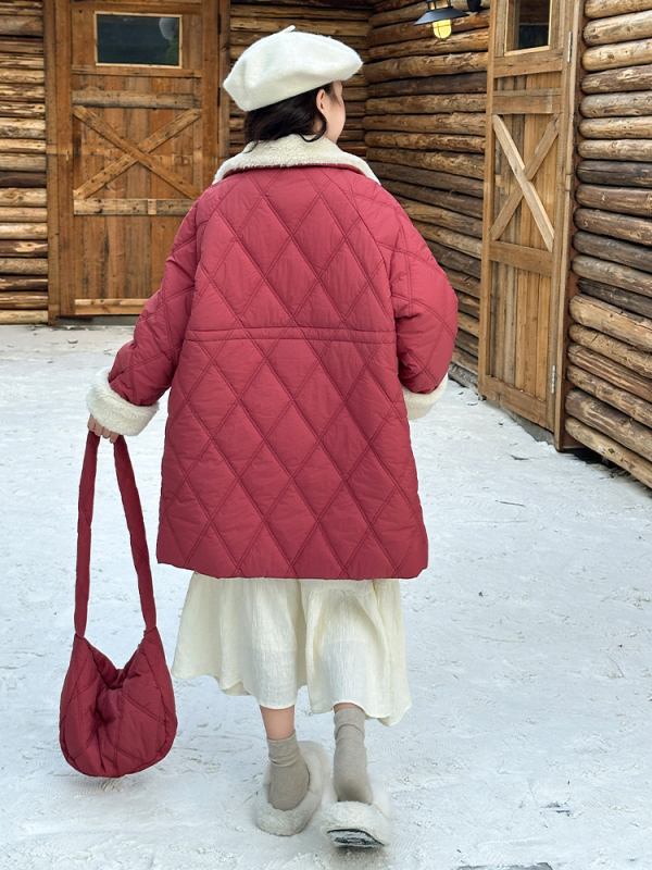 Dječji kaput s flis podstavom, srednja duljina, ovratnik s reverom, dugi rukavi, jednostruko zatvaranje, poliester tkanina