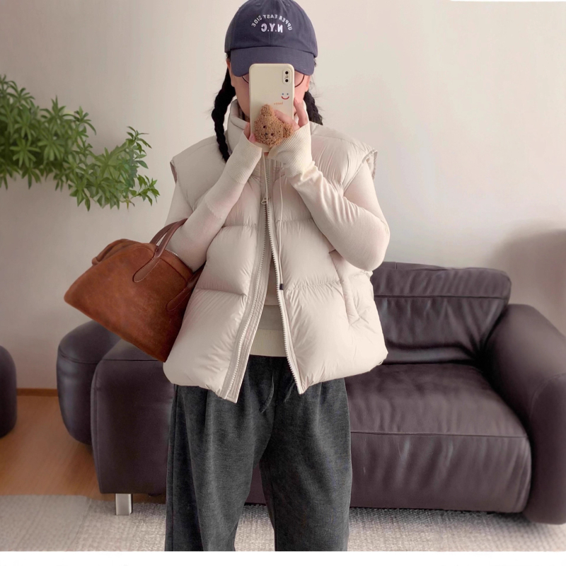 Ženska vesta s vanjskim najlonskim slojem, debela izolacija, punilo od patke perja 86-90%, prednji zip, stojeći ovratnik, casual japansko-korejski stil