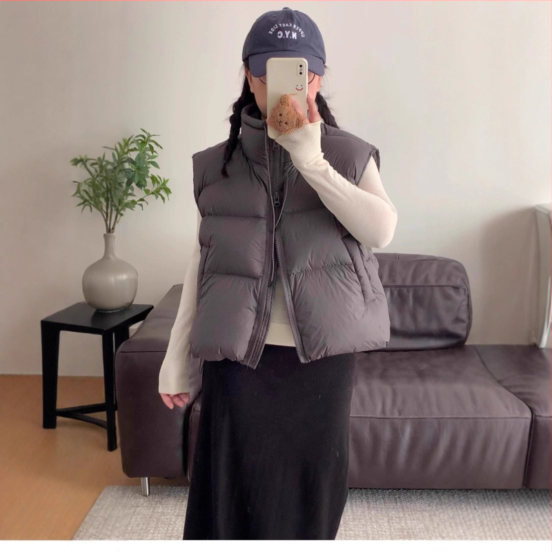Ženska vesta s vanjskim najlonskim slojem, debela izolacija, punilo od patke perja 86-90%, prednji zip, stojeći ovratnik, casual japansko-korejski stil