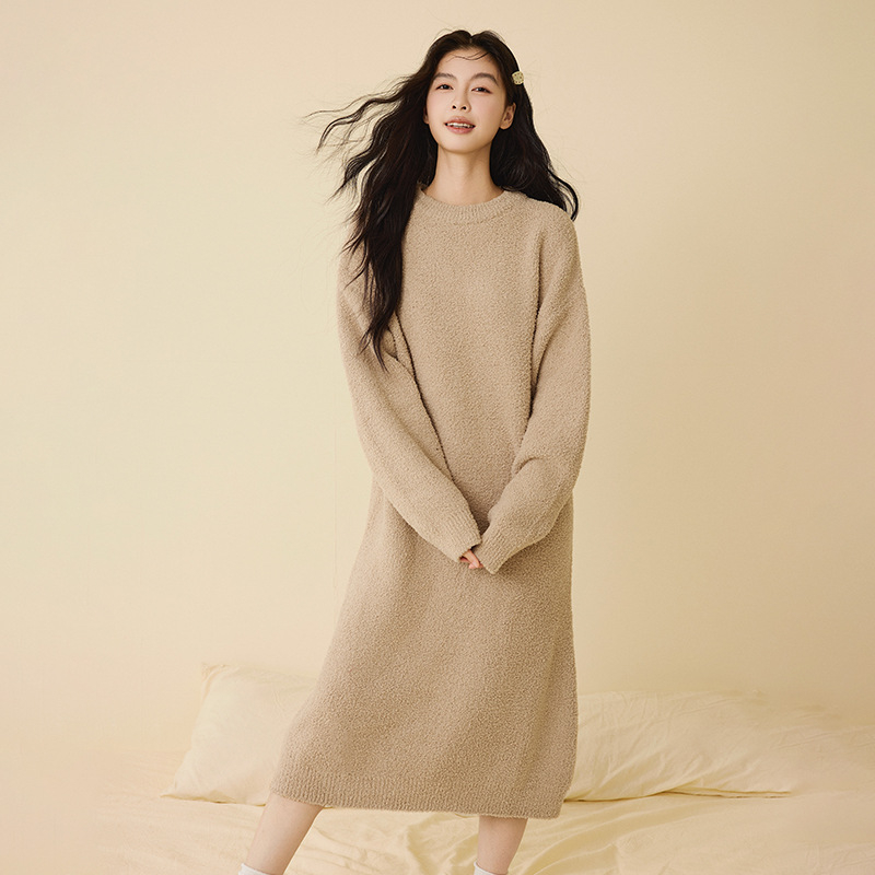 Γυναικείο νυχτερινό φόρεμα από μισό βελούδο, 100% πολυεστέρας, παχύ, μακριά φούστα