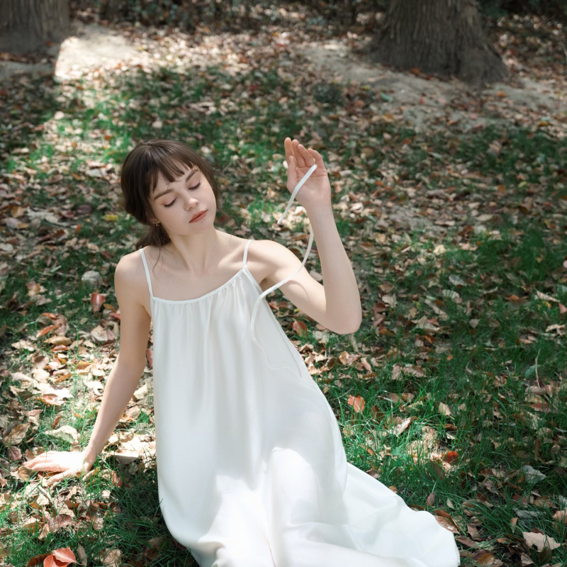 Noćna haljina s trakama od Tencel Lyocell, duga, lagana, prozračna, stil vila