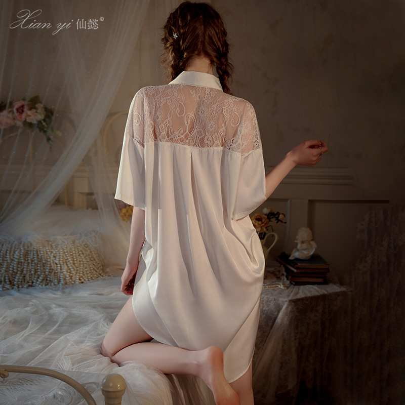 Ljetna ženska pidžama u boyfriend stilu, od ice silk, V-izrez, rukavi 3/4, prozračna i lagana, može se nositi i van kuće