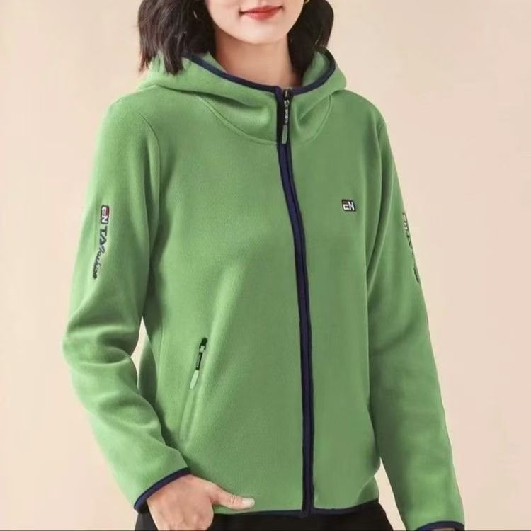 Moteriška striukė su gobtuvu iš fleece, color-block raštas, užtrauktukas, laisvas kirpimas, vidutinio tankio