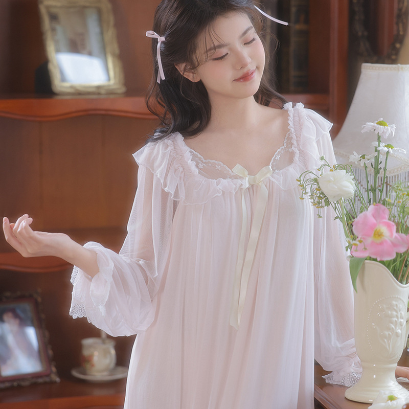 Rochie de noapte lungă din plasă, stil prințesă-palat, guler pătrat, mâneci lungi, Modal 90–95%, țesătură subțire