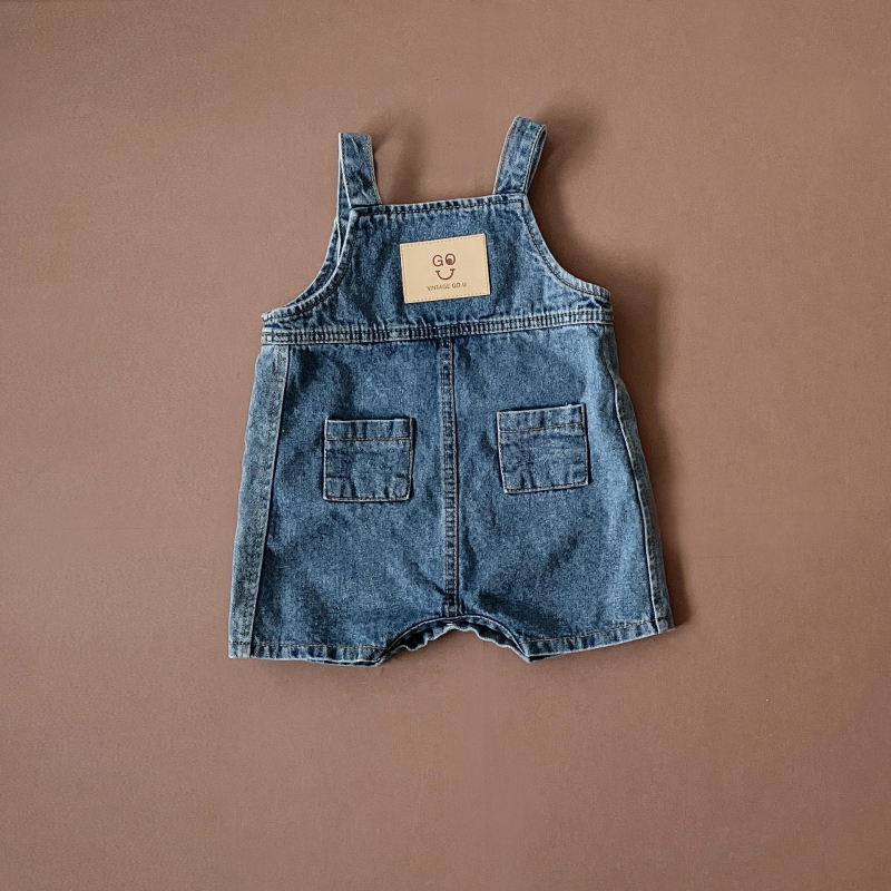 Salopetă denim în stil coreean pentru copii, pantaloni cropped, unisex, bumbac moale, imprimeu desenat, închidere cu nasturi