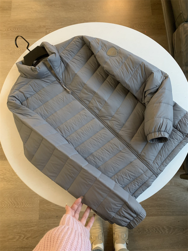 Muška puffer jakna, lagana, sa stojećim ovratnikom, za vanjsku upotrebu (down filling, 50% content, fluffiness 550, cold protection -5°C to 0°C, thin)