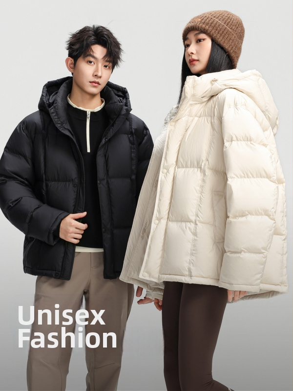 Vyriska stora pūkinė žieminė striukė su gobtuvu, užtrauktuku; ilgis 50–65 cm; poliesterio viršus ir pamušalas; pūko užpildas 86–90%