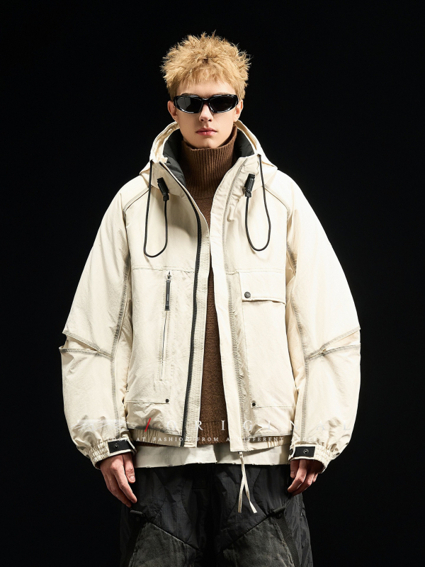 Пухено зимно яке, съдържа гъши пух 86–90%, 550 пухова мощност, качулка с висока яка, дебело подплатено